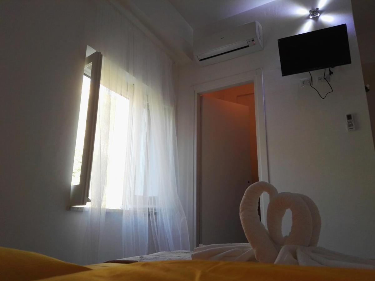 Bed and Breakfast A Due Passi Dal Mare Acquappesa Exterior foto