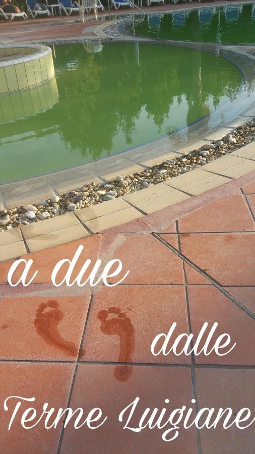 Bed and Breakfast A Due Passi Dal Mare Acquappesa Exterior foto
